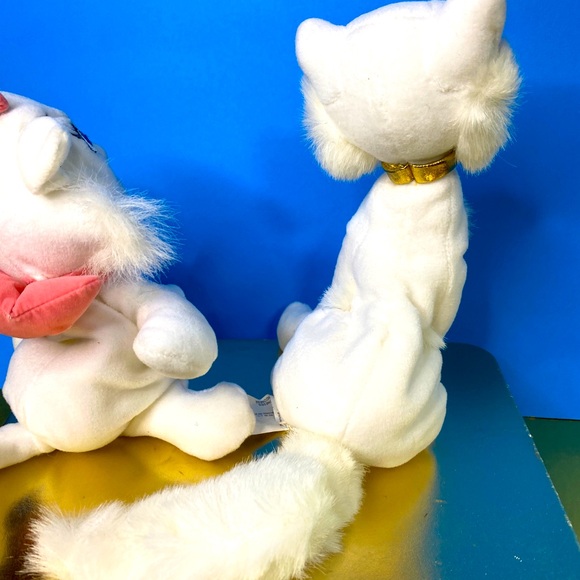 DISNEY STORE NWT VTG 90s ARISTOCATS COLLECTIBLE MARIE & DUCHESS BEAN BAG PLUSH - Picture 12 of 14